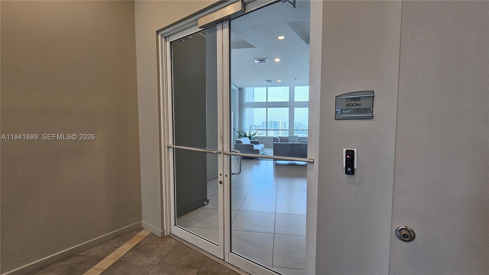 QUANTUM ON THE BAY CONDO - Residential Lease