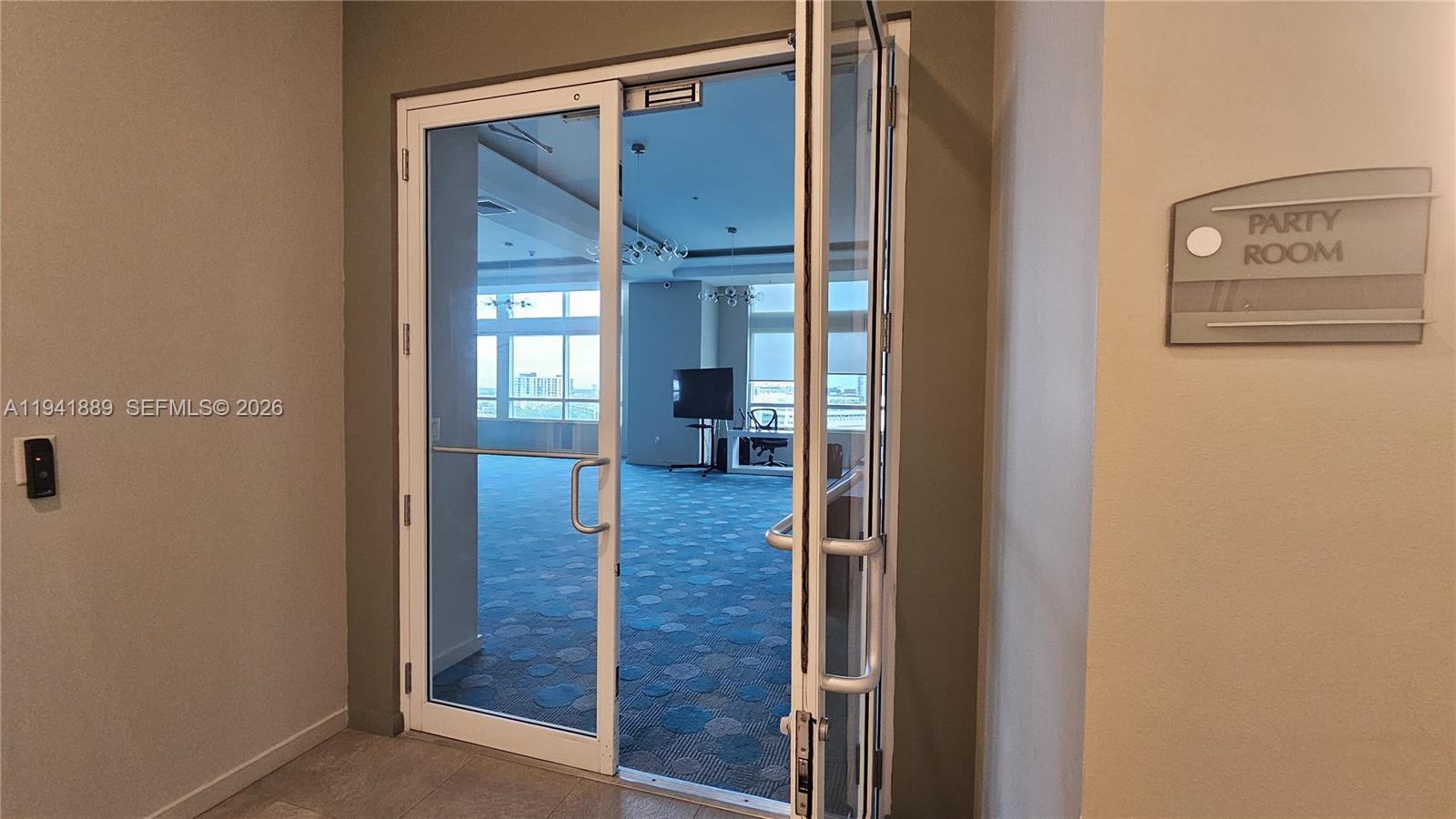 QUANTUM ON THE BAY CONDO - Residential Lease