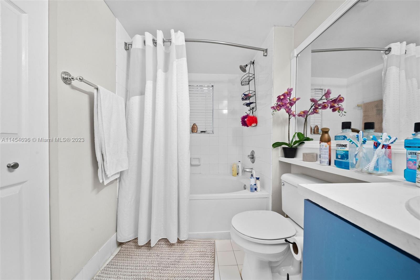 DEVONAIRE CONDO AT PEMBRO - Residential