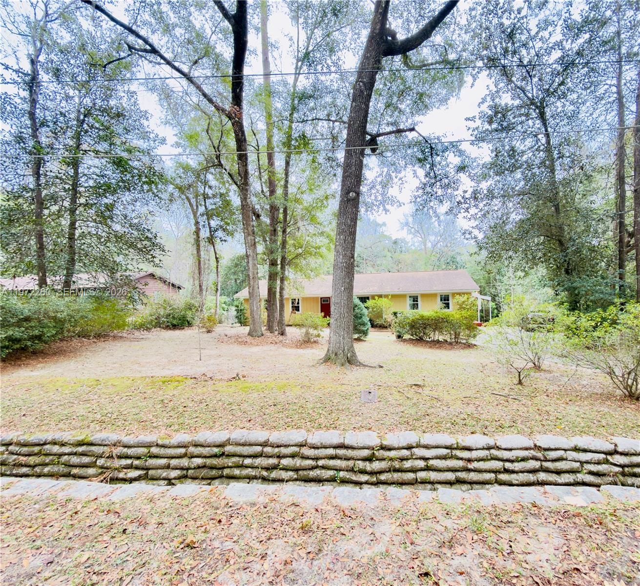 SUBURBAN HILLS - Residential