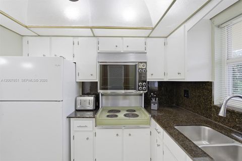 Tiny photo for 5300 Washington St #G323, Hollywood, FL 33021 (MLS # A12007851)