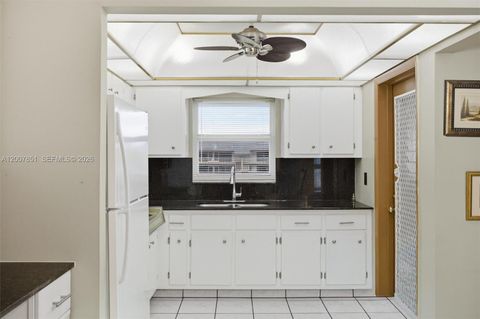 Tiny photo for 5300 Washington St #G323, Hollywood, FL 33021 (MLS # A12007851)