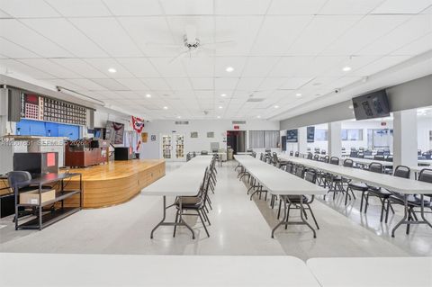 Tiny photo for 5300 Washington St #G323, Hollywood, FL 33021 (MLS # A12007851)