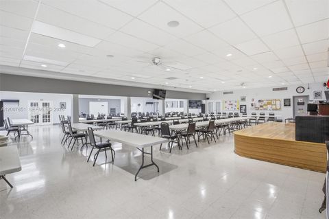 Tiny photo for 5300 Washington St #G323, Hollywood, FL 33021 (MLS # A12007851)