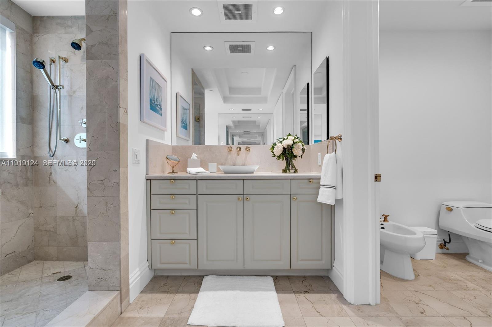 10295 COLLINS AVE RESDNTA - Residential Lease