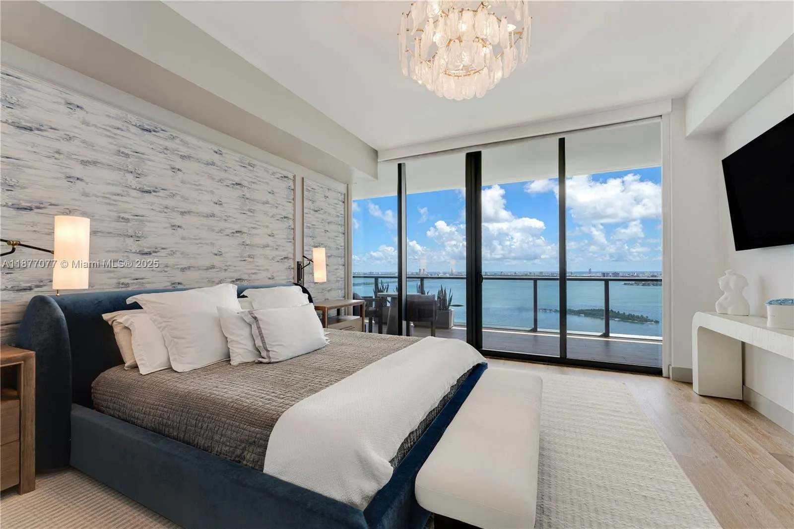 Miami, Florida 33137, United States, 4 Bedrooms Bedrooms, ,6 BathroomsBathrooms,Residential,Active,210516