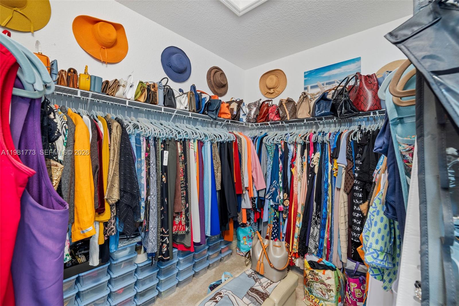 SANTA BARBARA - Residential