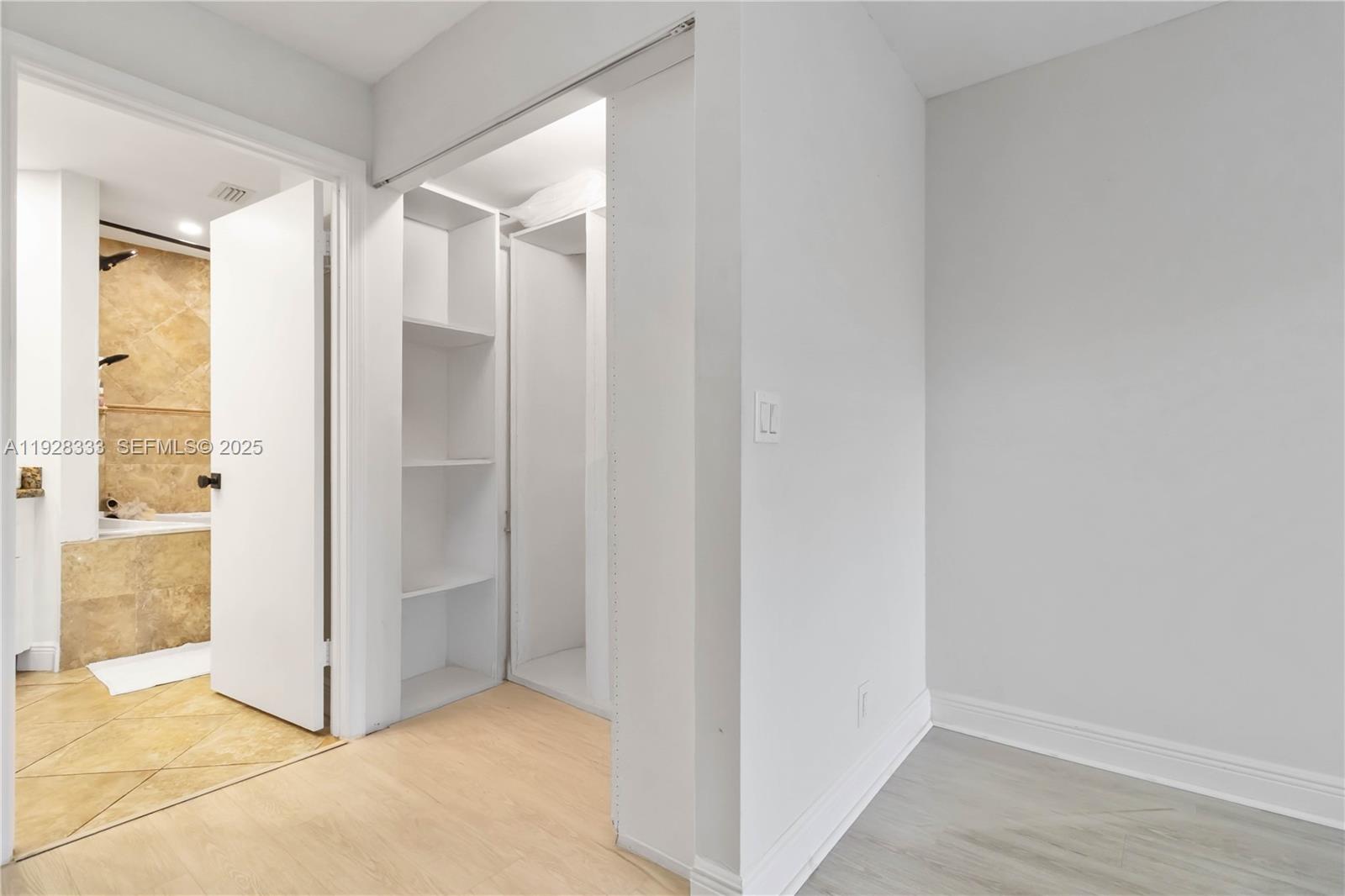 EMERALD OAKS 17 CONDO - Residential Lease