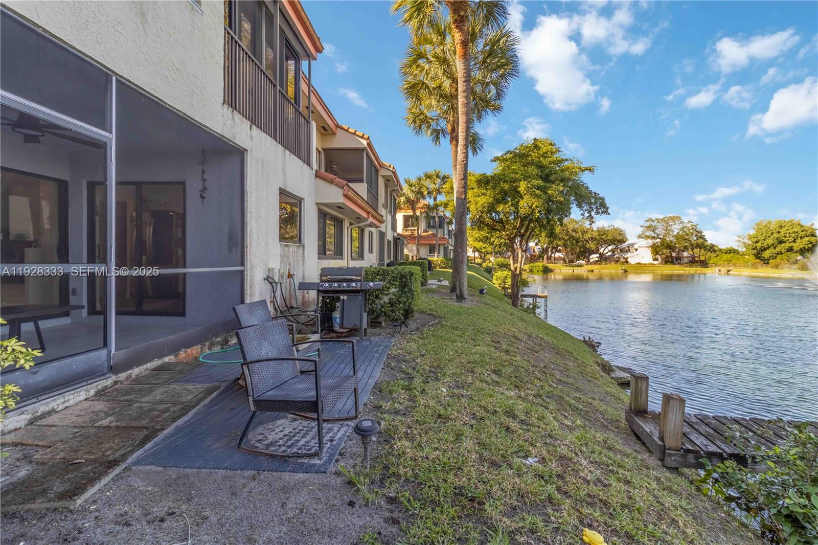 EMERALD OAKS 17 CONDO - Residential Lease