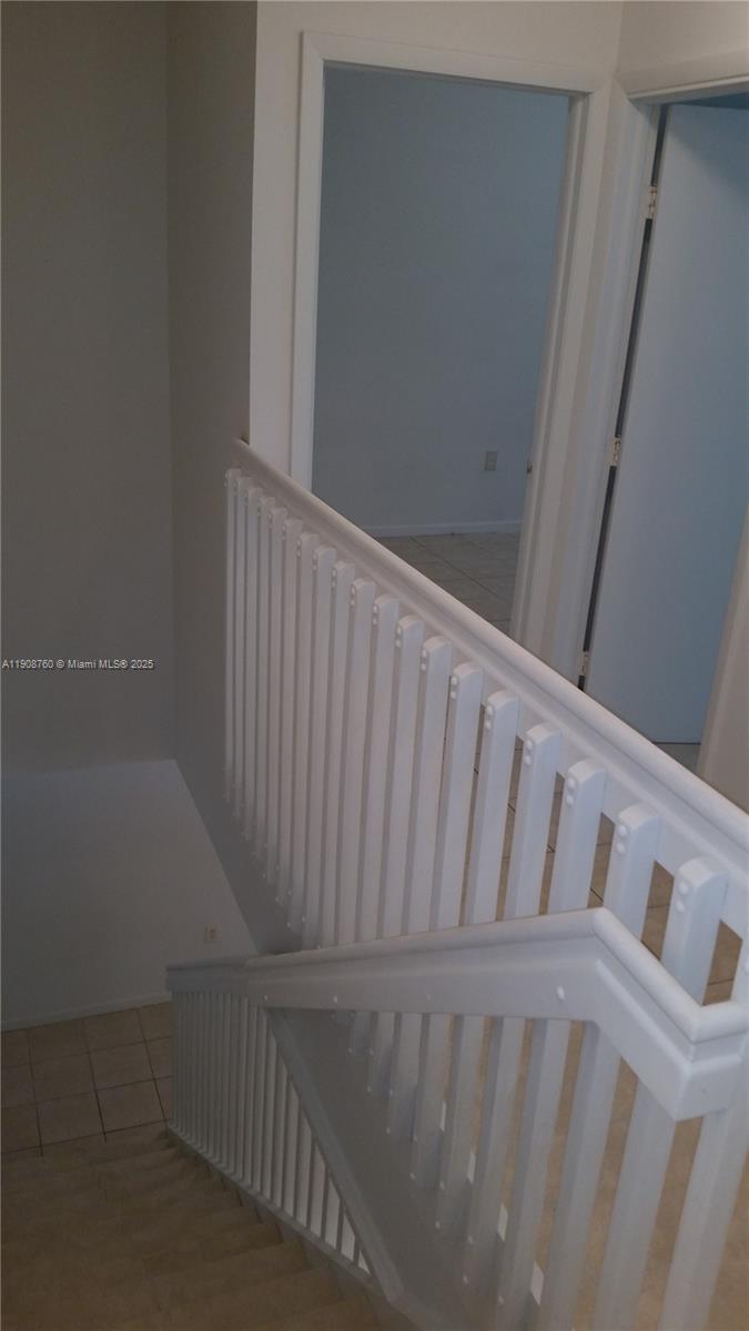 MEMORIAL VILLAS CONDO - Residential Lease