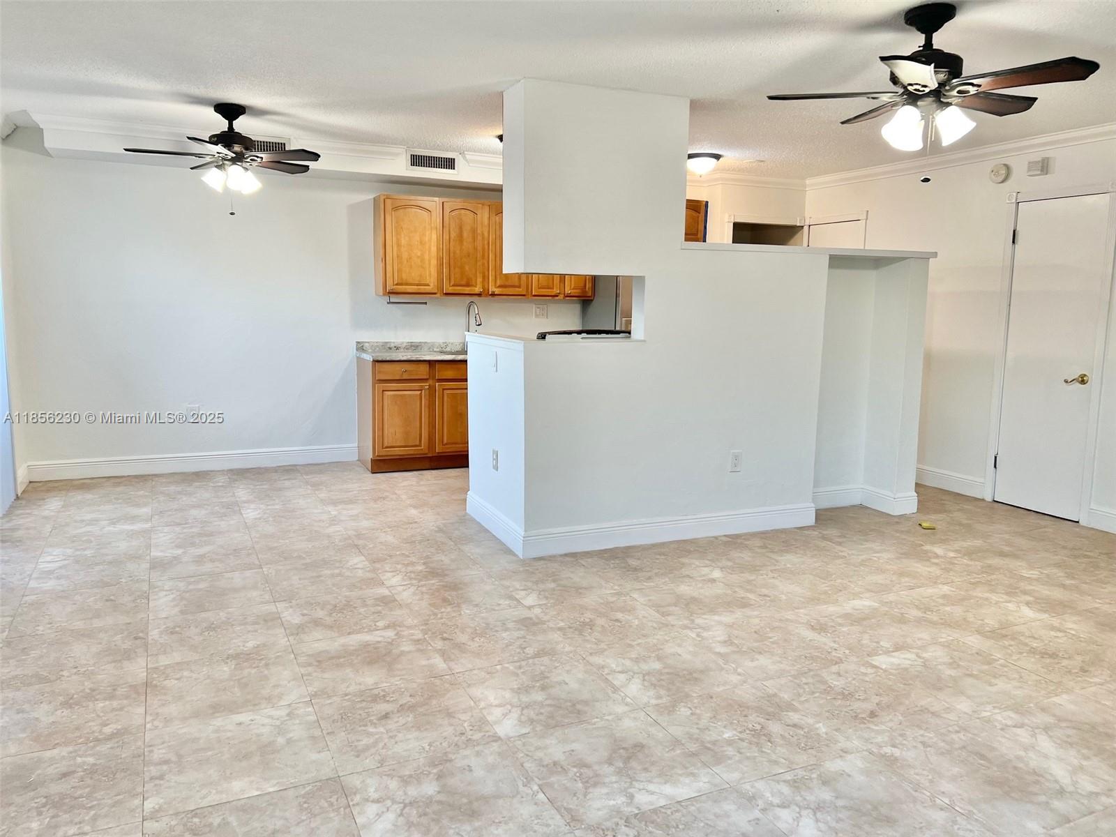 PINEBROOKE CONDO S - Residential Lease