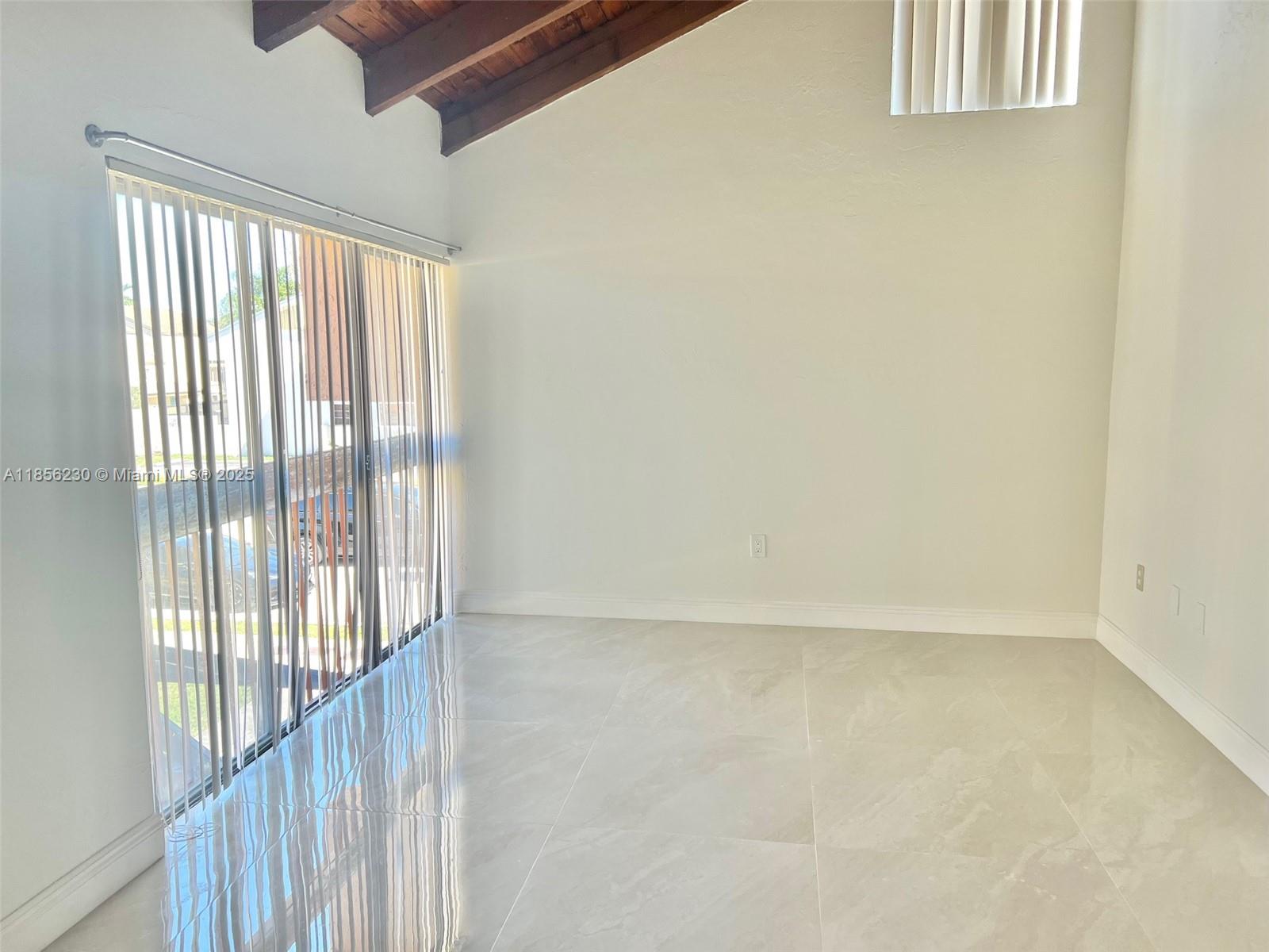 PINEBROOKE CONDO S - Residential Lease