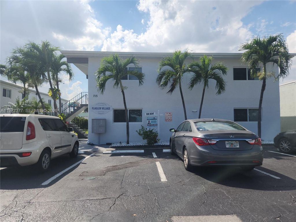 Photo of 715 NE 2nd Ave #202, Fort Lauderdale, FL 33304 (MLS # A11972377)