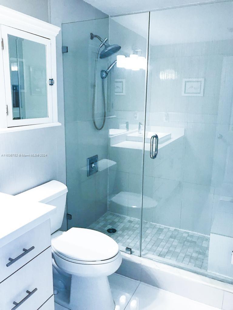 VUE AT BRICKELL CONDO - Residential Lease