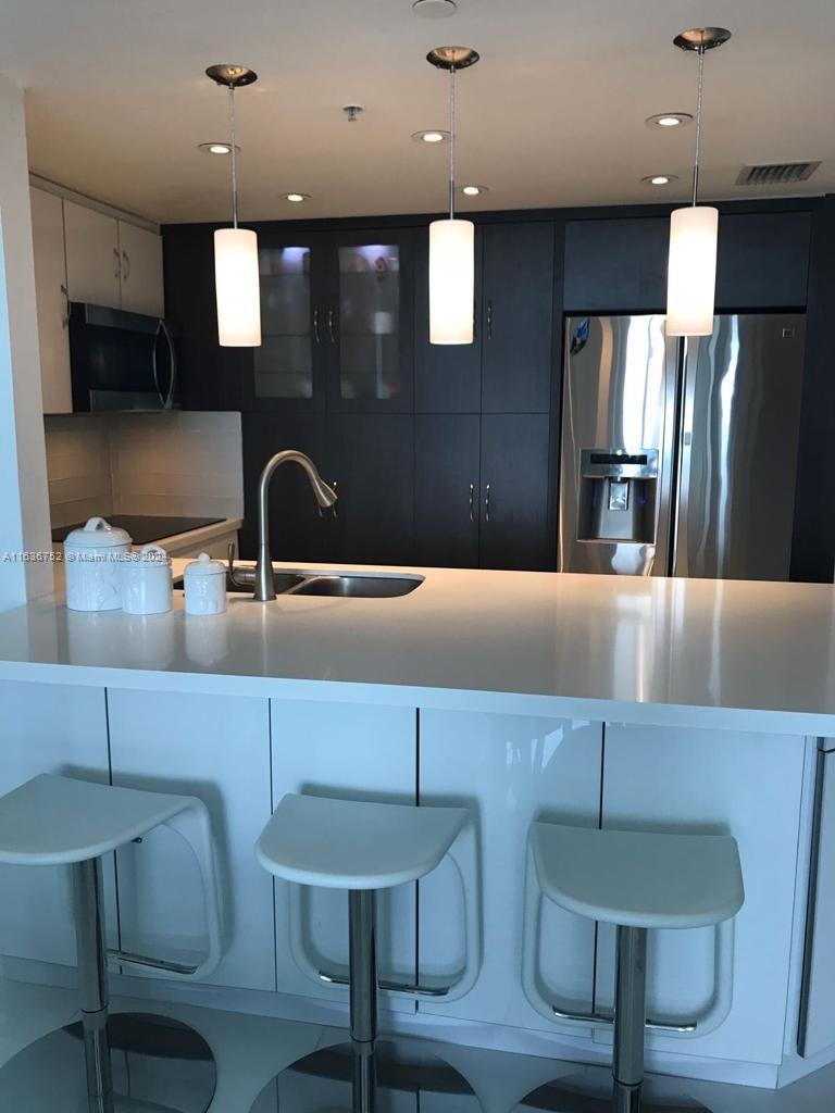 VUE AT BRICKELL CONDO - Residential Lease