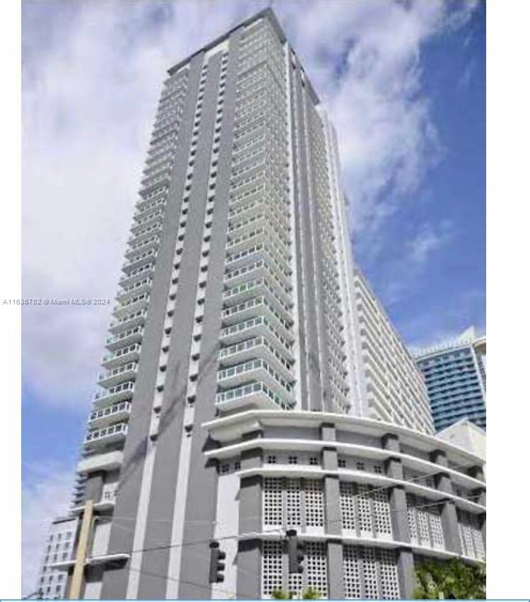 VUE AT BRICKELL CONDO - Residential Lease