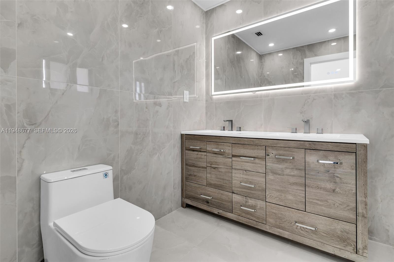 RICHMOND HEIGHTS - Residential