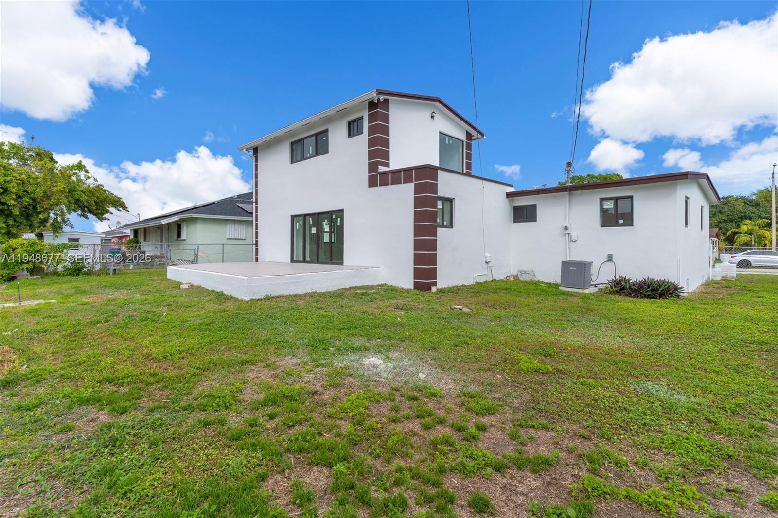 RICHMOND HEIGHTS - Residential