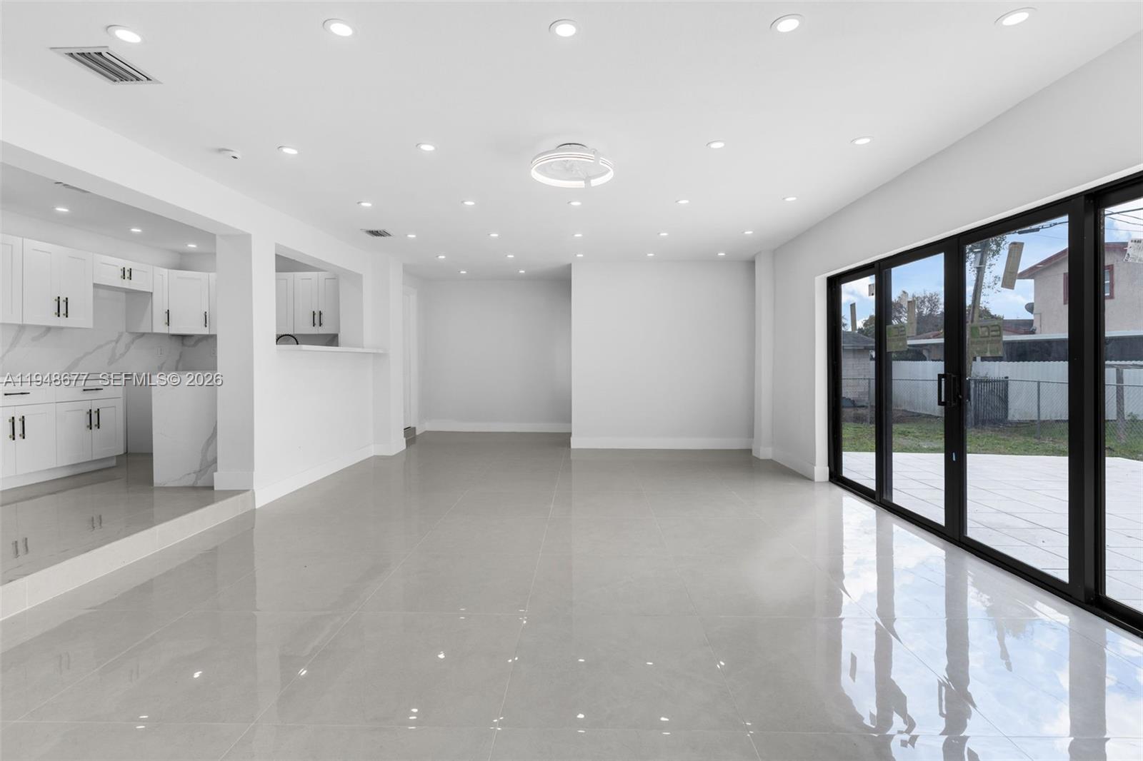 RICHMOND HEIGHTS - Residential