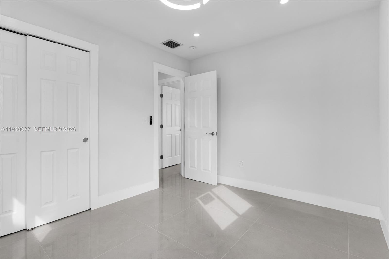 RICHMOND HEIGHTS - Residential