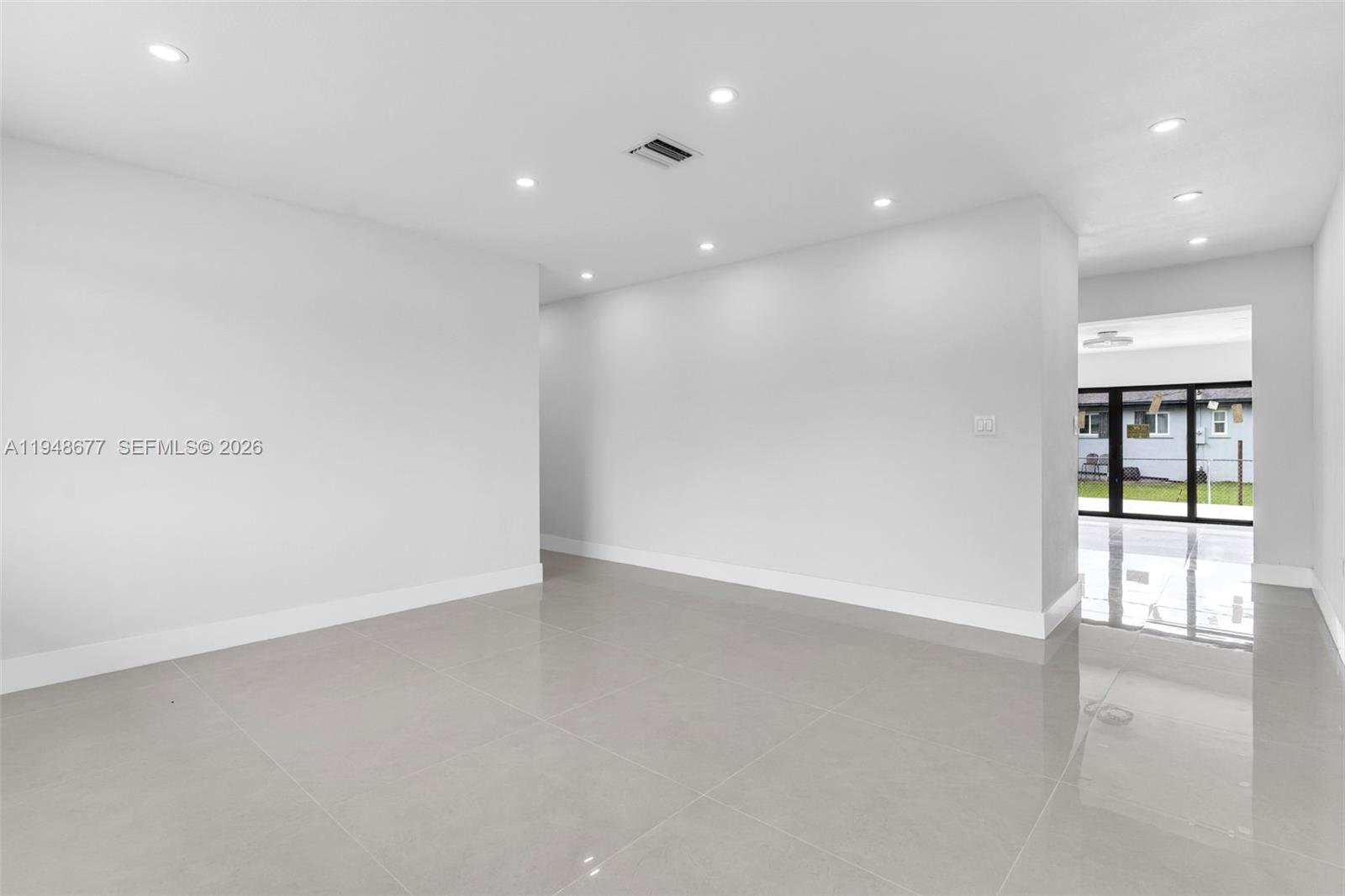 RICHMOND HEIGHTS - Residential