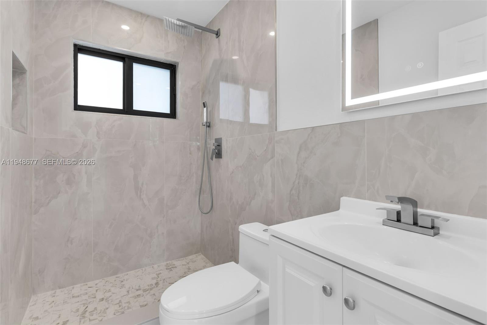 RICHMOND HEIGHTS - Residential