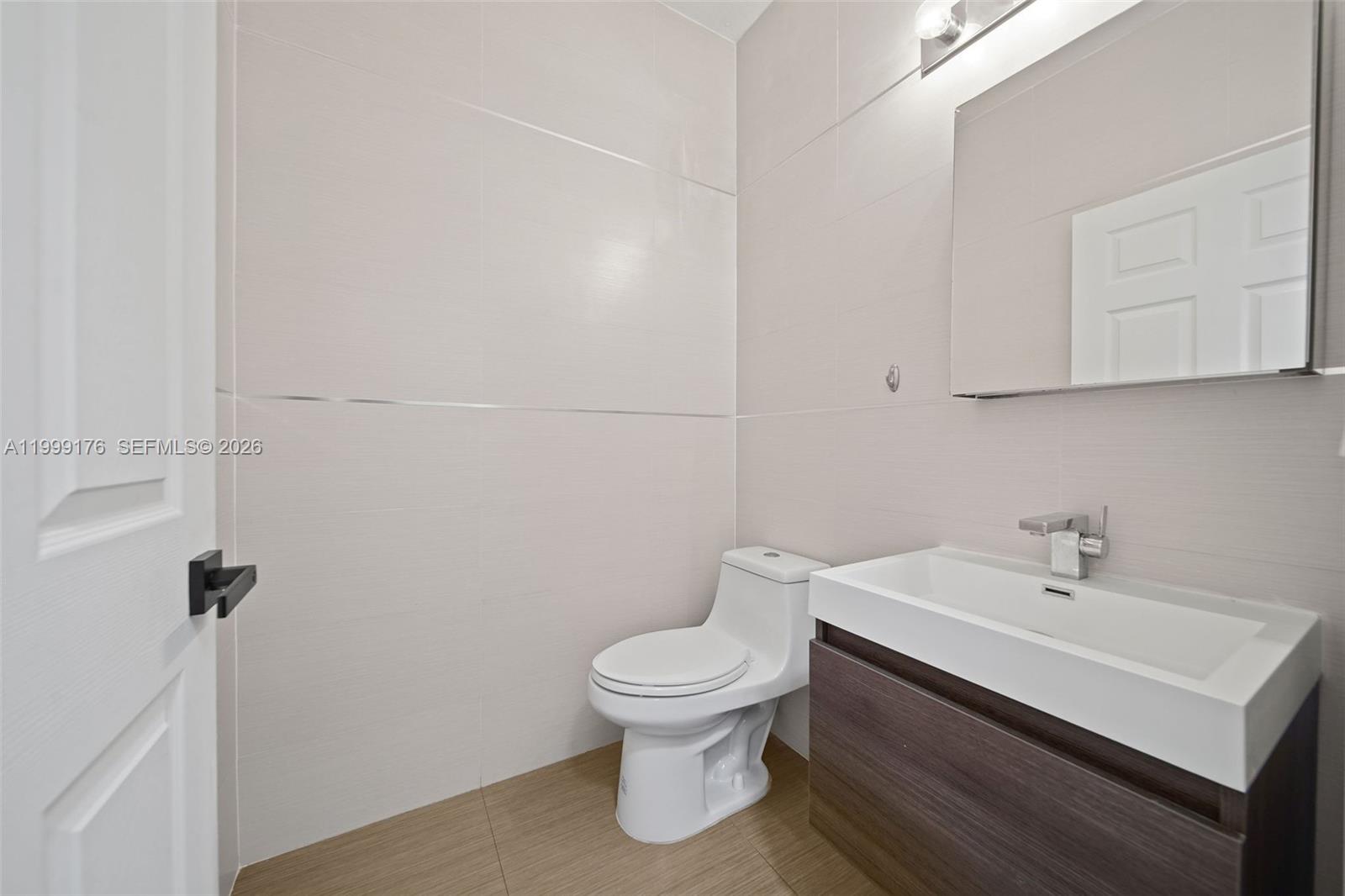 DORAL ISLES NORTH SEC TWO - Residential