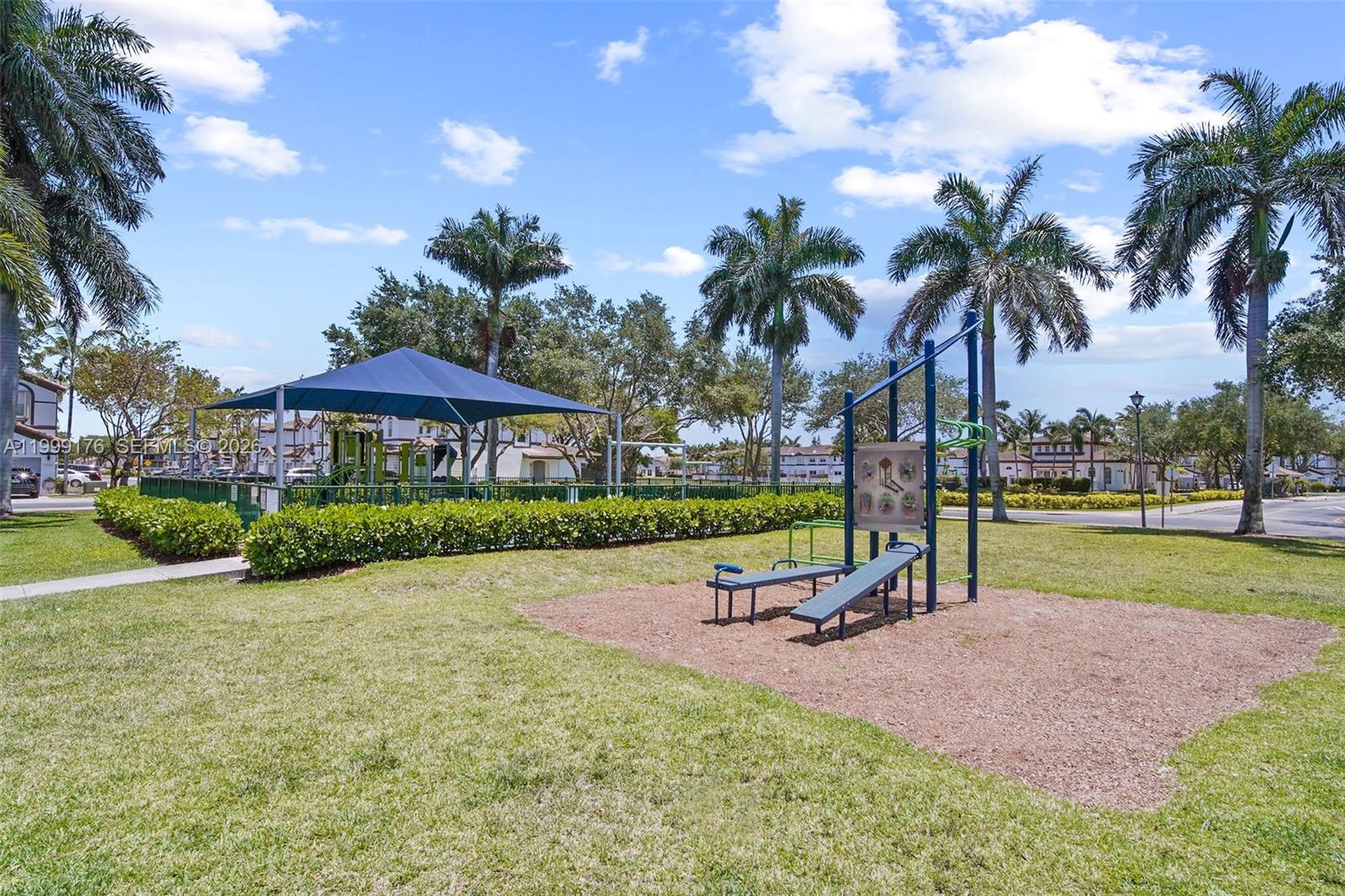 DORAL ISLES NORTH SEC TWO - Residential