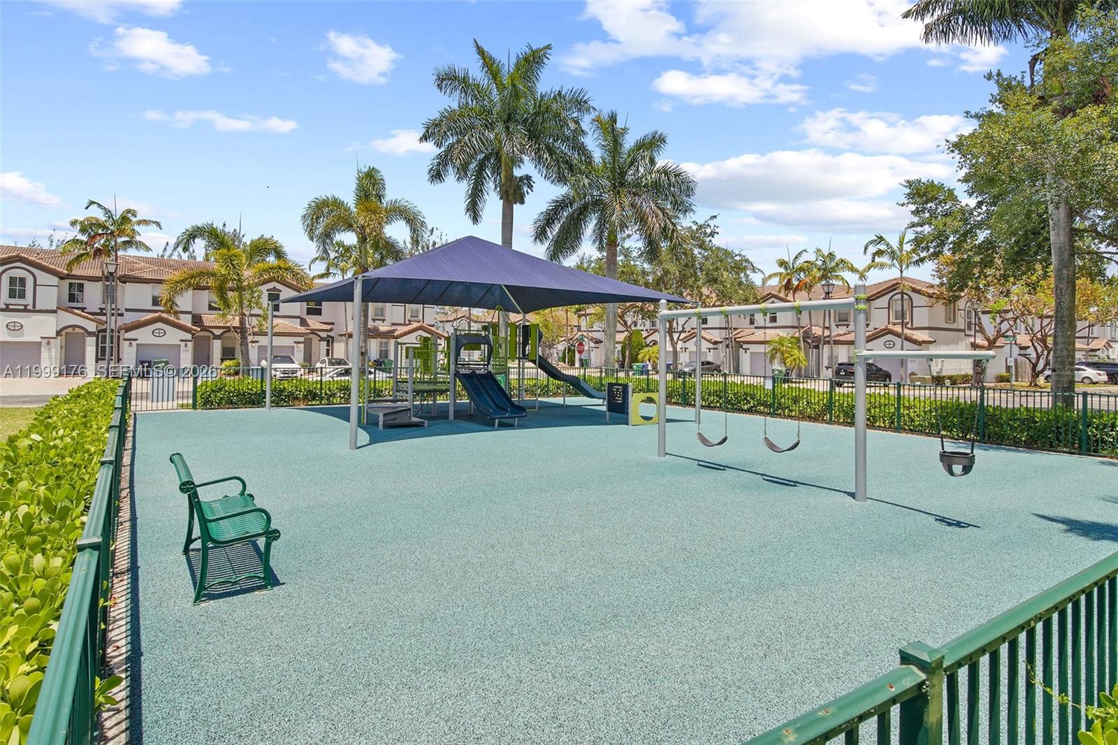 DORAL ISLES NORTH SEC TWO - Residential