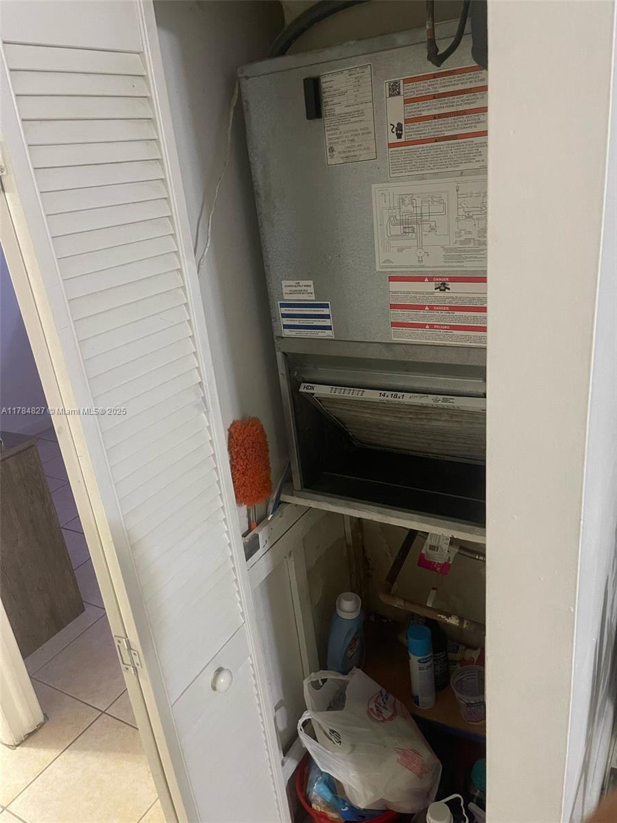 THIS IS YOUR OPPORTUNITY OF OWNING AN APARTMENT IN THE MOST DESIRABLE LOCATION IN HIALEAH, THIS APARTMENT IS VERRY WELL KEPT AND YOU COULD ENJOY YOUR FENCED BACKYARD, CENTRULY LOCATED NEAR WESTLAND MALL, HIGHWAYS, RESTAURANTS, SCHOOL, HOSPITAL YOU HAVE TO SEE IT.