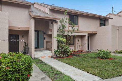 Photo of 30 Chestnut Cir, Cooper City, FL 33026 (MLS # A11928609)