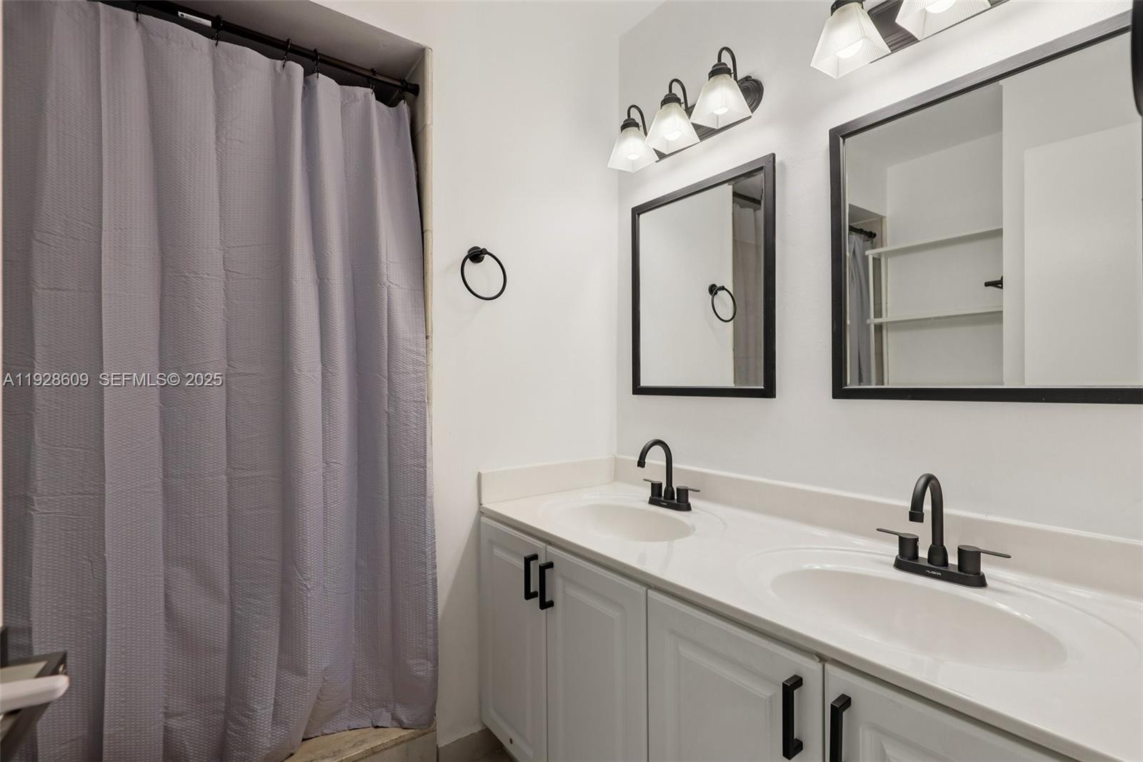 STONEBRIDGE PHASE 1 - Residential