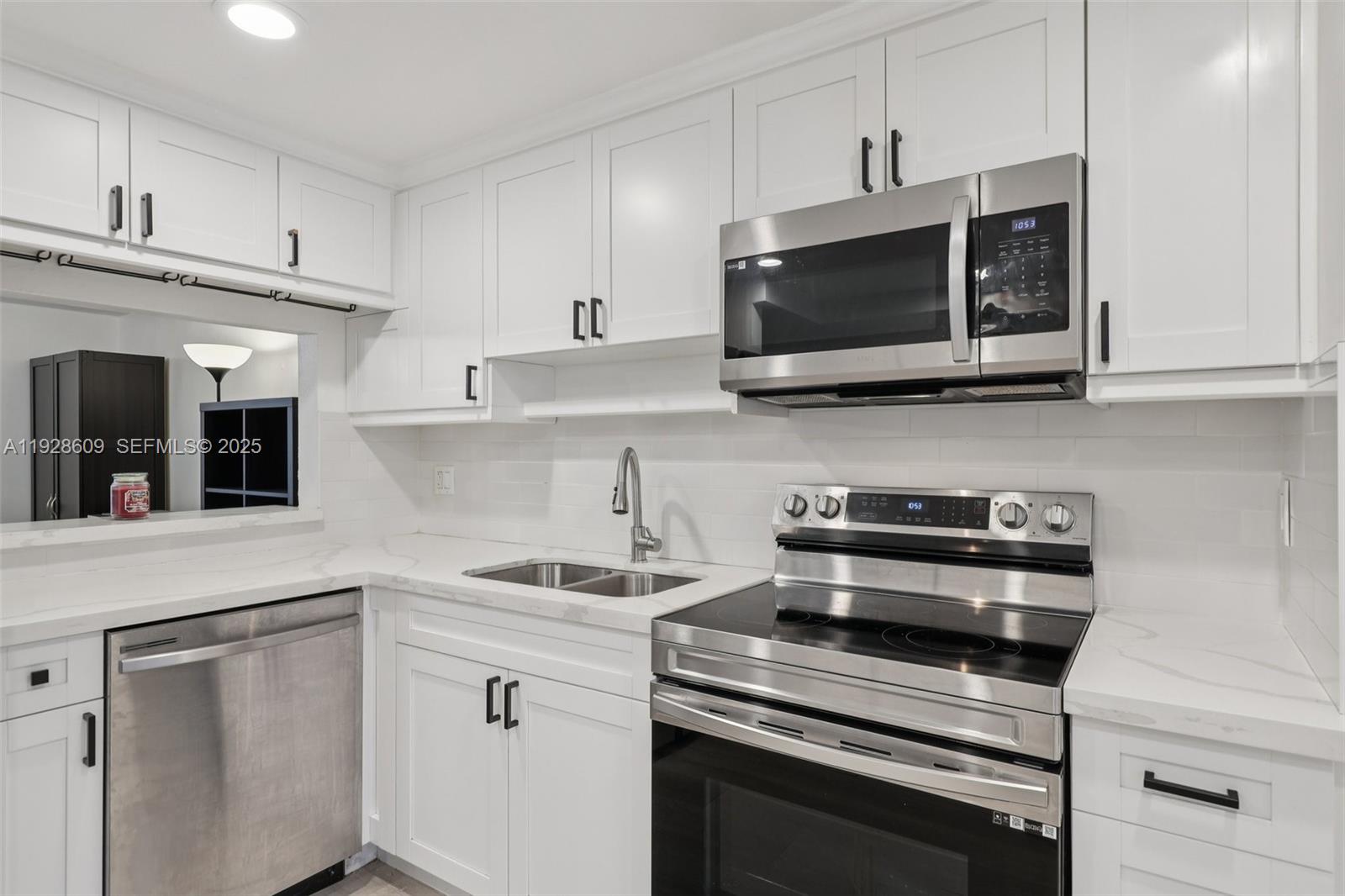 STONEBRIDGE PHASE 1 - Residential