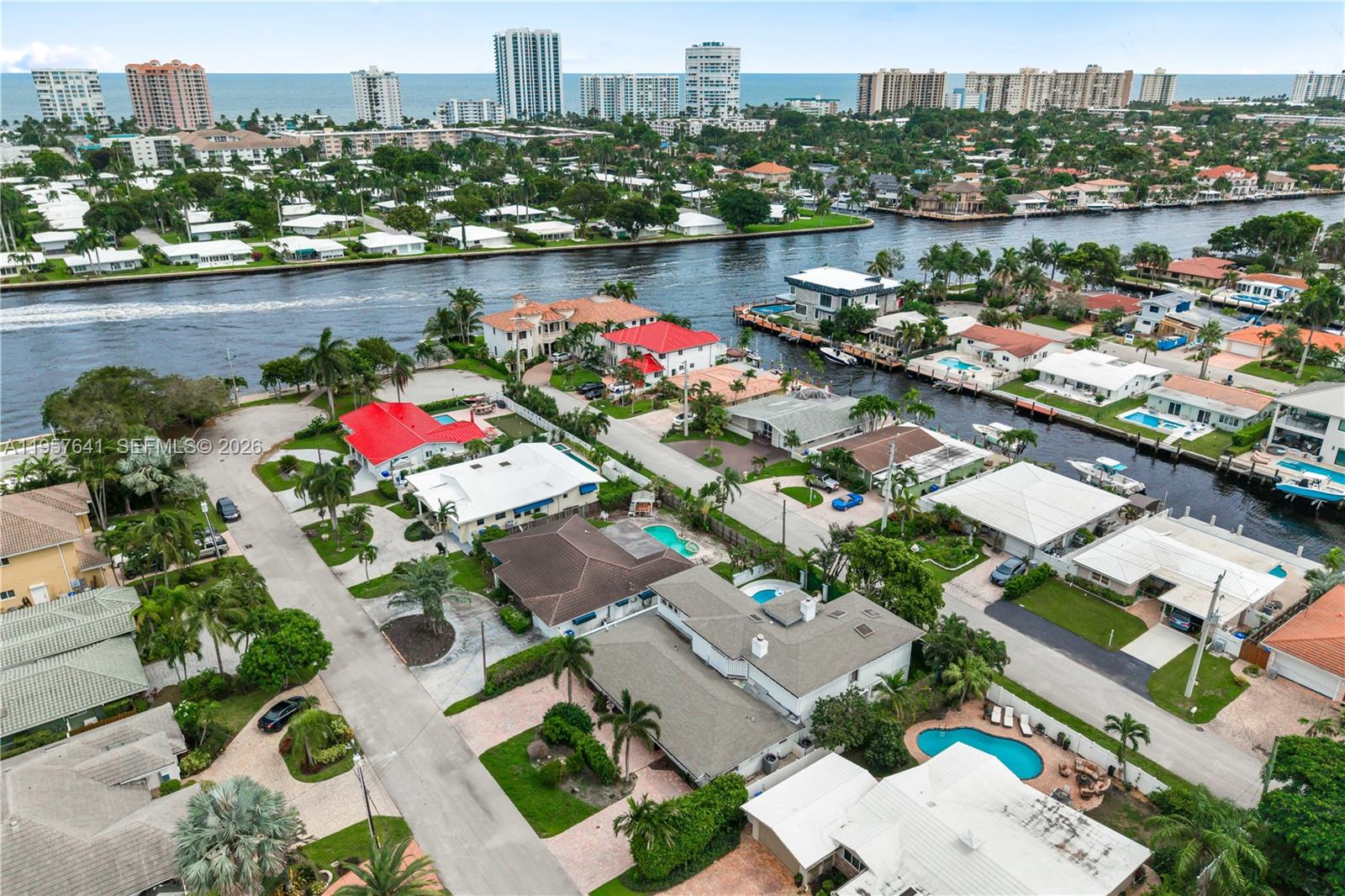 POMPANO SHORES - Residential