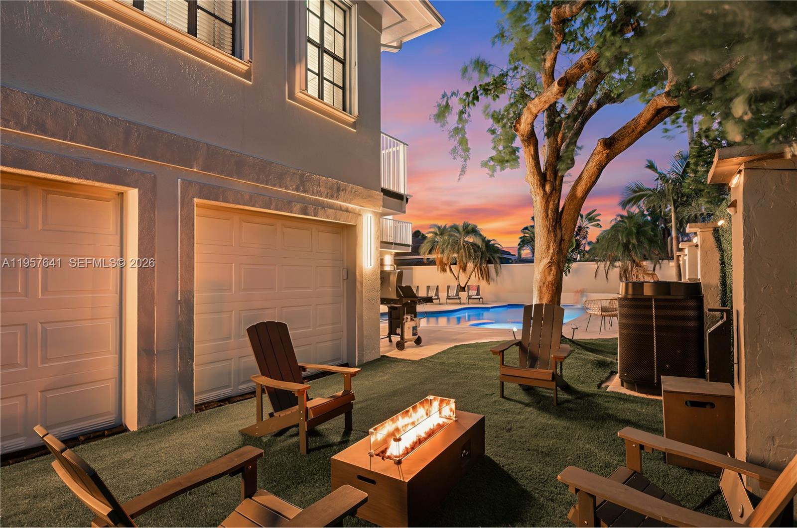 POMPANO SHORES - Residential