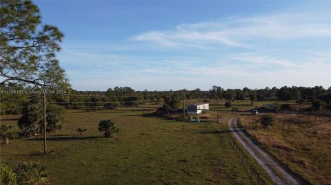 A home in Clewiston