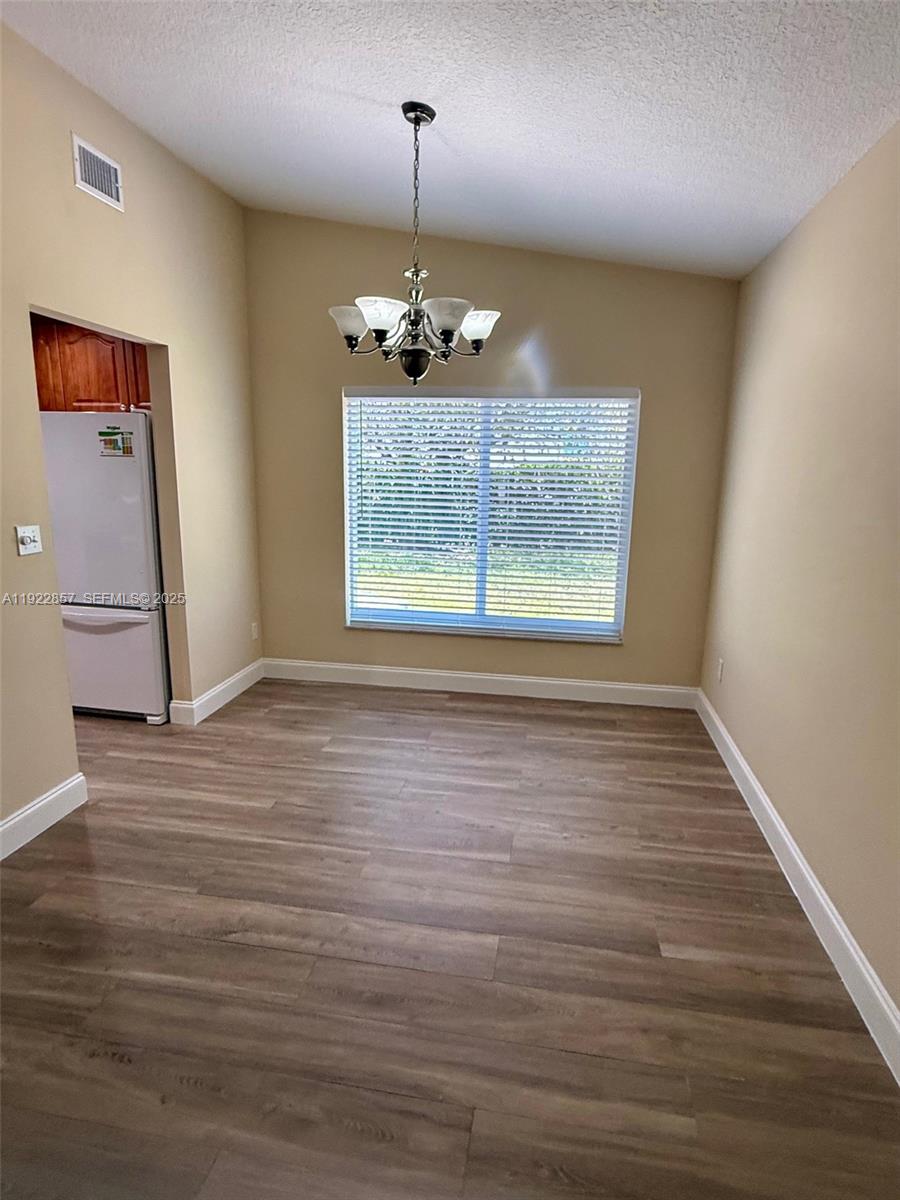 FLAMINGO GARDENS-PHASE TW - Residential Lease