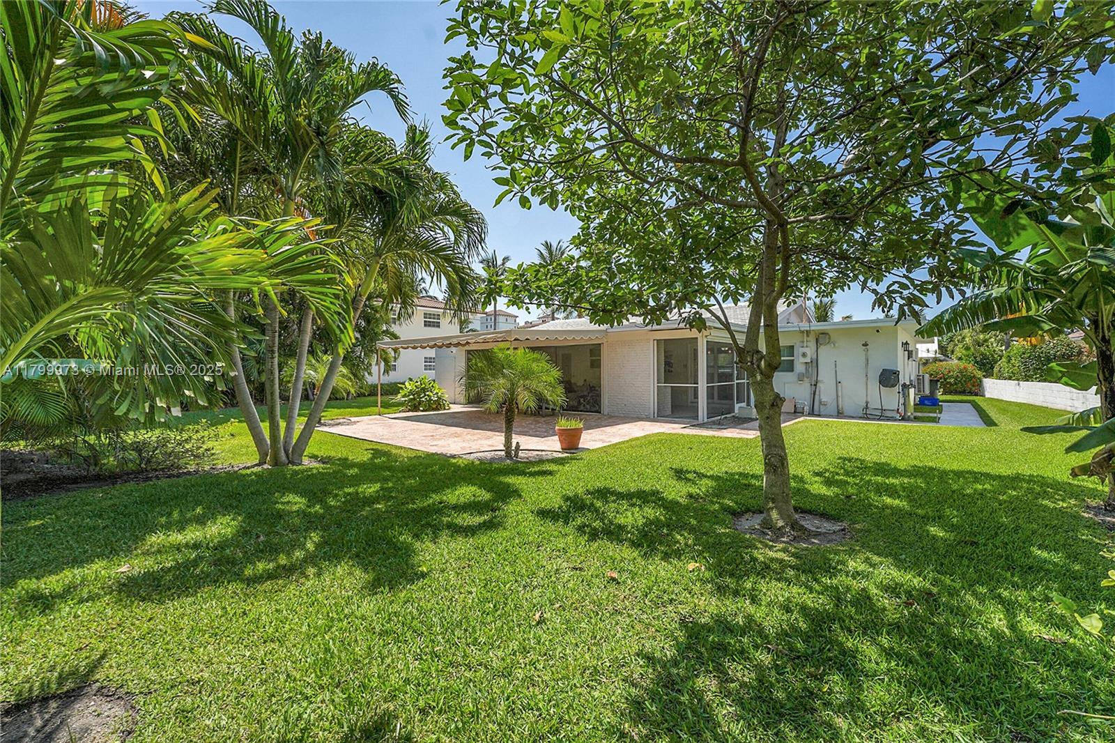 PALM BEACH SHORES - Residential