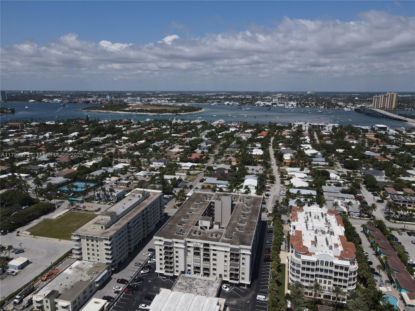 PALM BEACH SHORES - Residential
