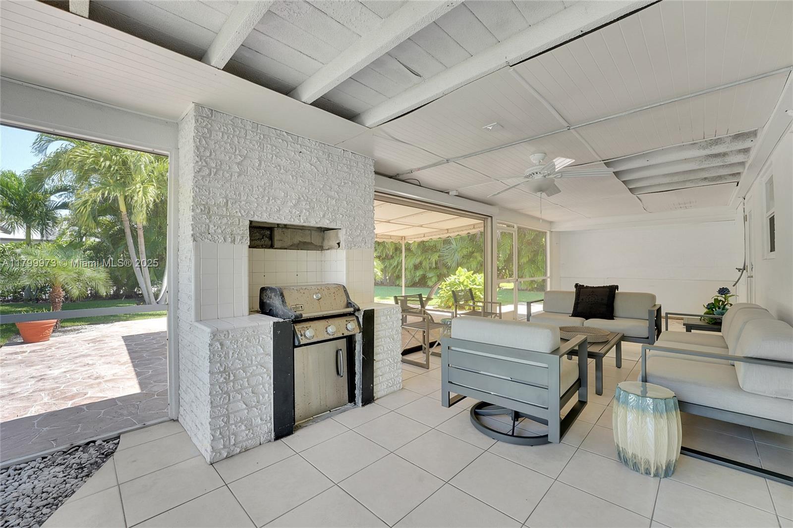PALM BEACH SHORES - Residential
