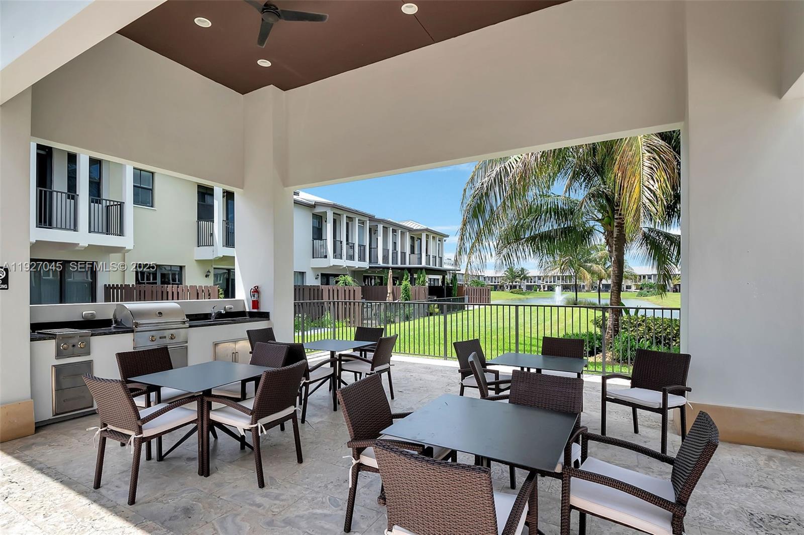 DORAL CAY - Residential Lease