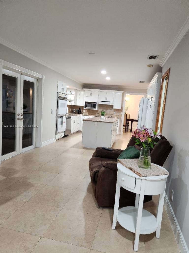 RICHARD ESTATES - Residential