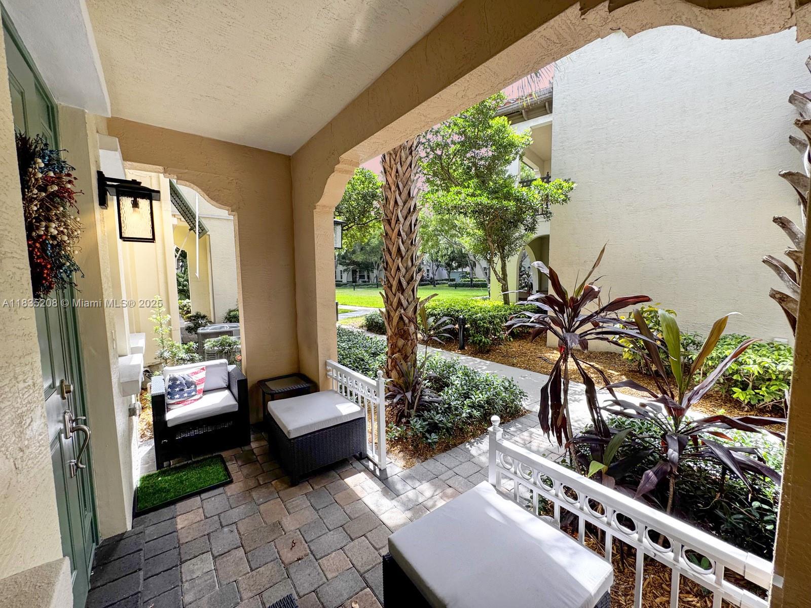 4126 Cascada Cir