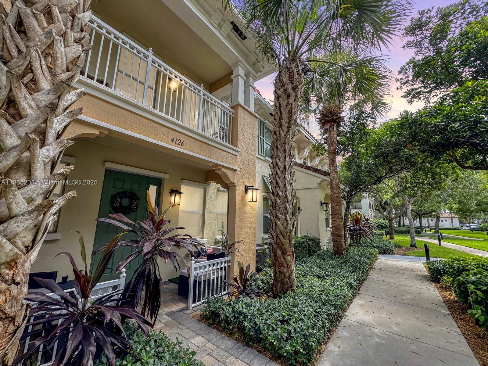 4126 Cascada Cir