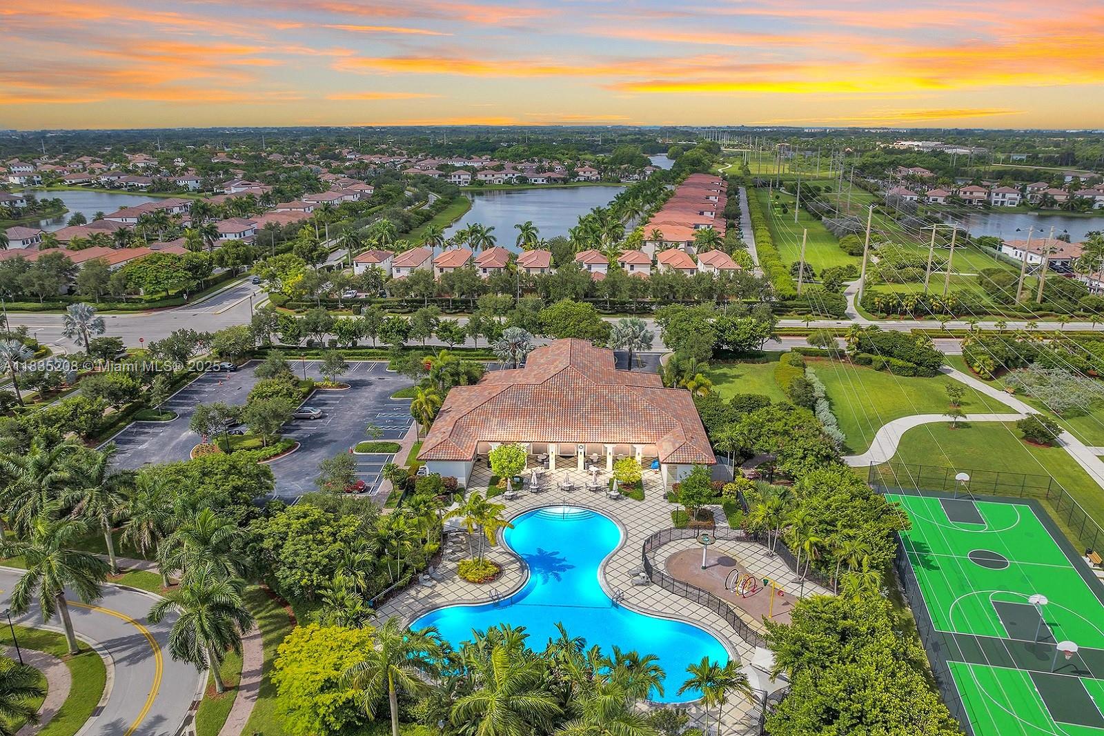 MONTERRA - Residential