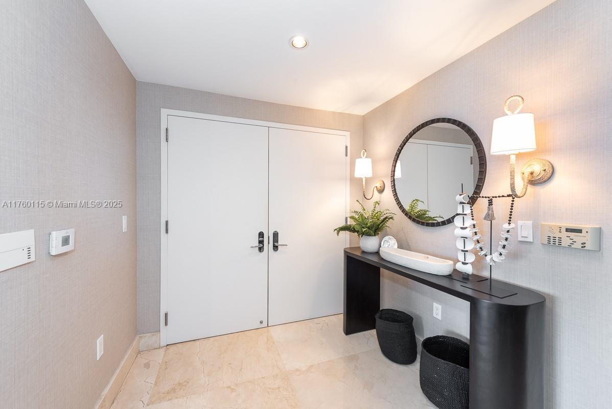 JADE OCEAN CONDO - Residential