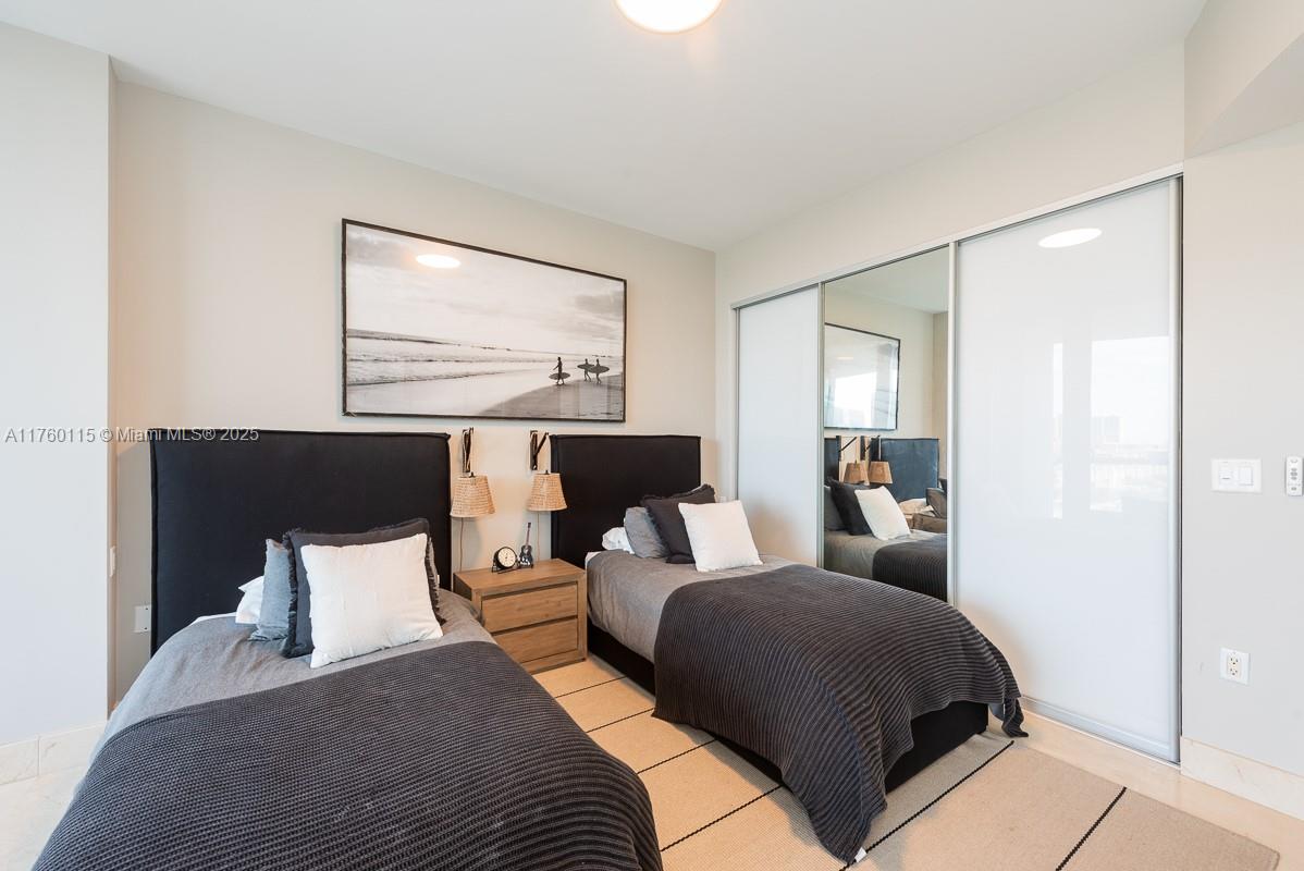 JADE OCEAN CONDO - Residential