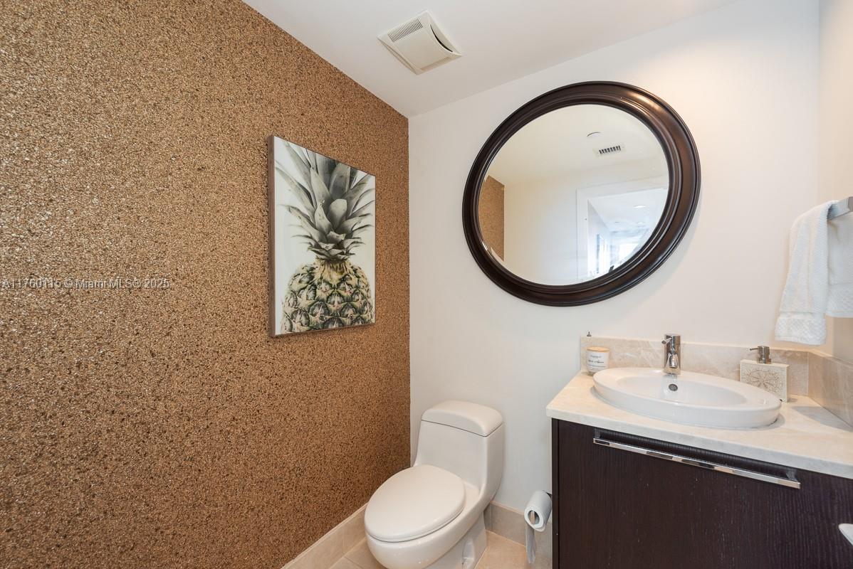 JADE OCEAN CONDO - Residential