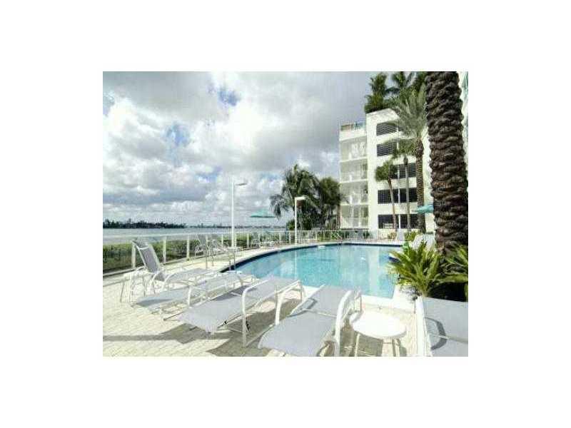 THE FLORIDIAN CONDO - Residential Lease