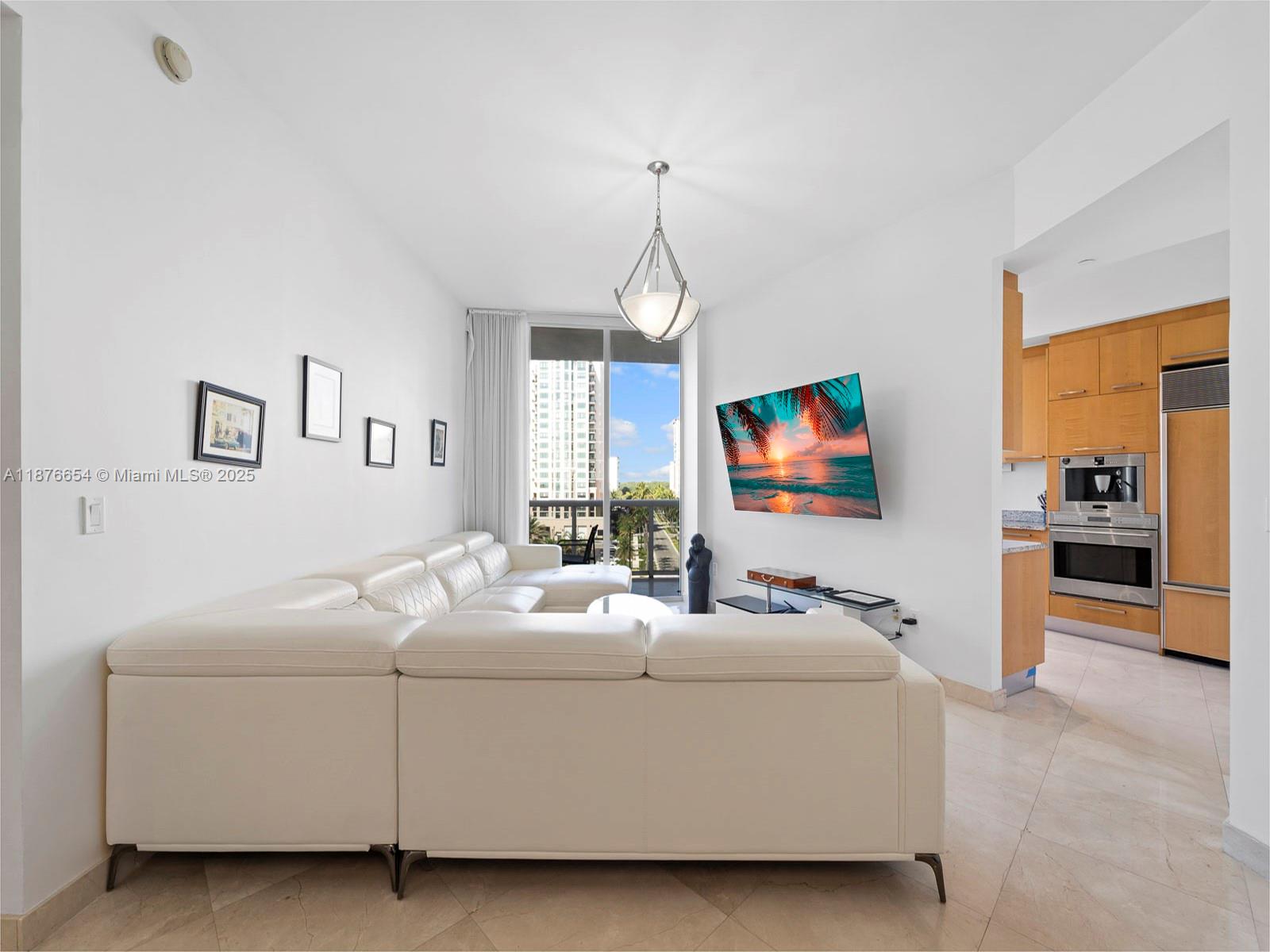 TDR TOWER II CONDO - Residential Lease